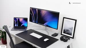 Six amazing desk setup ideas to improve productivity